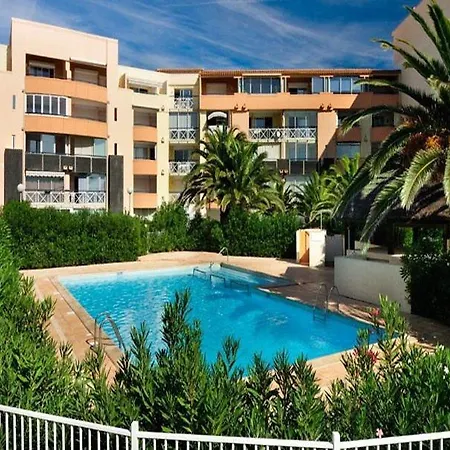Savanna I Joli 2 Pieces Vue Piscine Rochelongue Cap D'agde Apartment Agde
